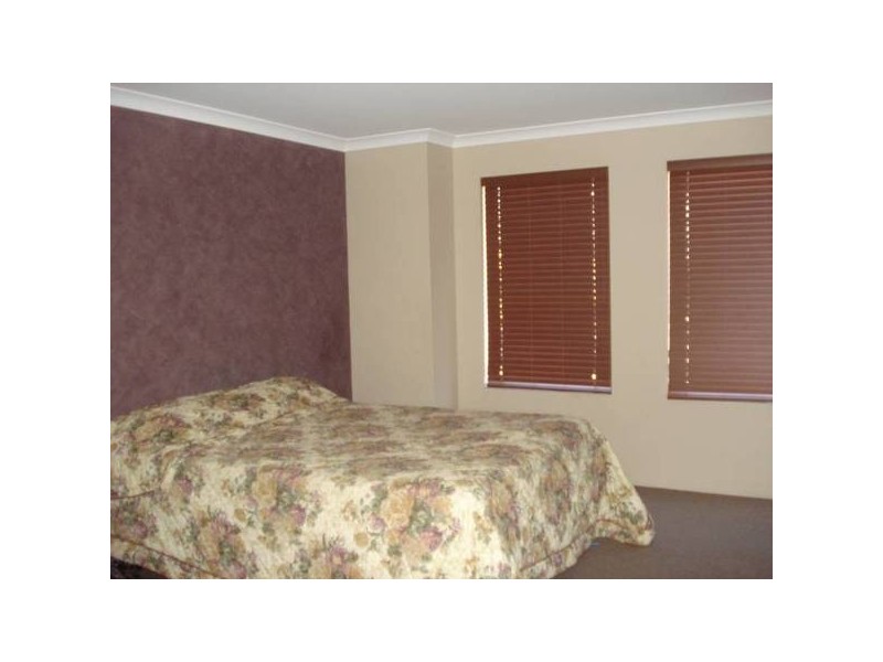 7 Priory Road, Australind WA 6233