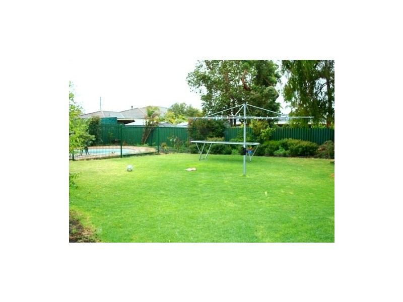 3 Leedshill Way, Australind WA 6233