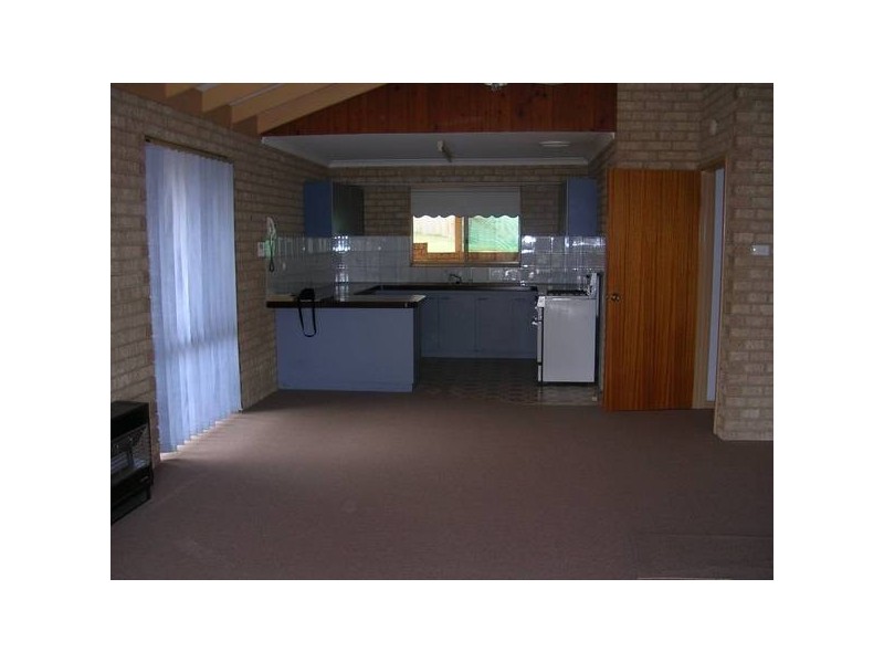 13A Hughlings Place, Australind WA 6233