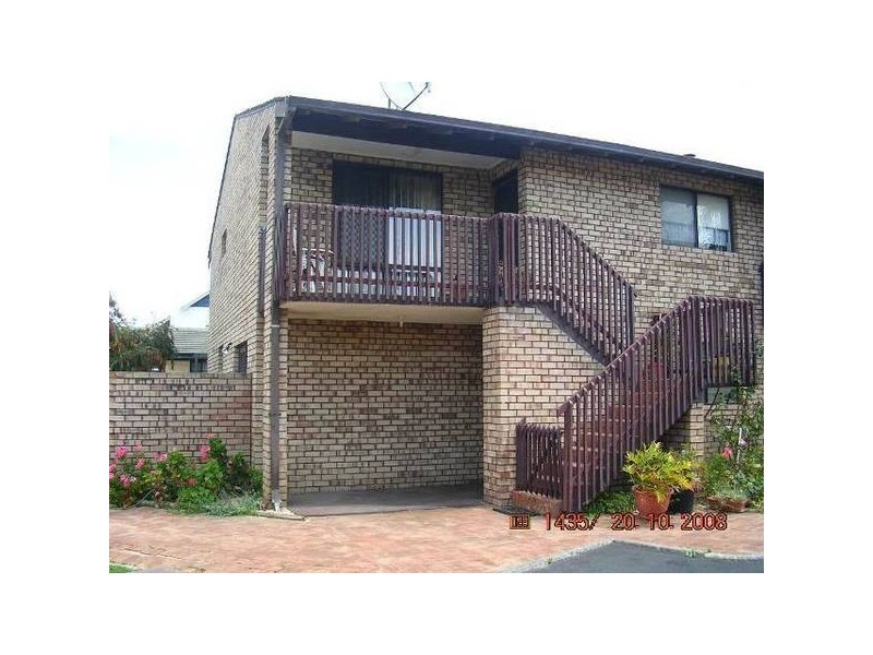 11/13 Strickland Street, Bunbury WA 6230