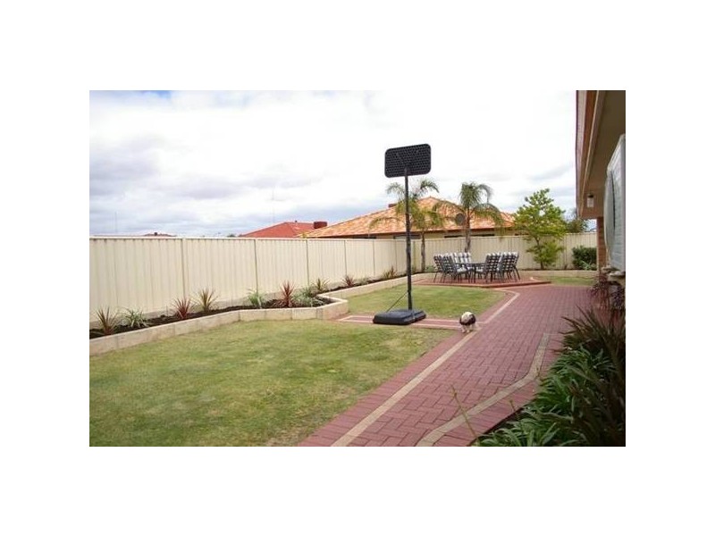 11 Pimelia Road, Bunbury WA 6230