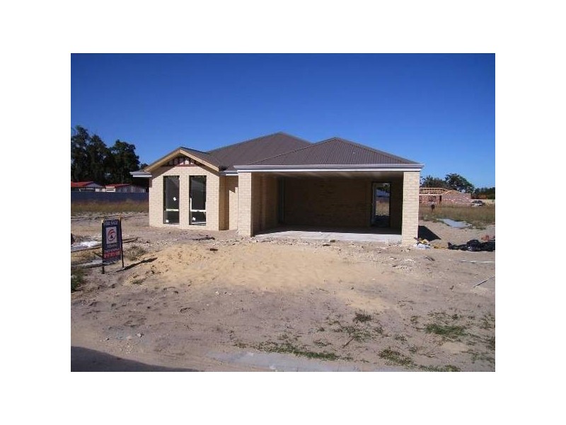 7 Euro Brace, Australind WA 6233