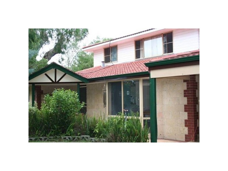 4 Hosier Court, Leschenault WA 6233