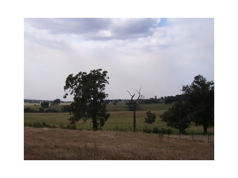 208 Livingstone Heights, Roelands WA 6226