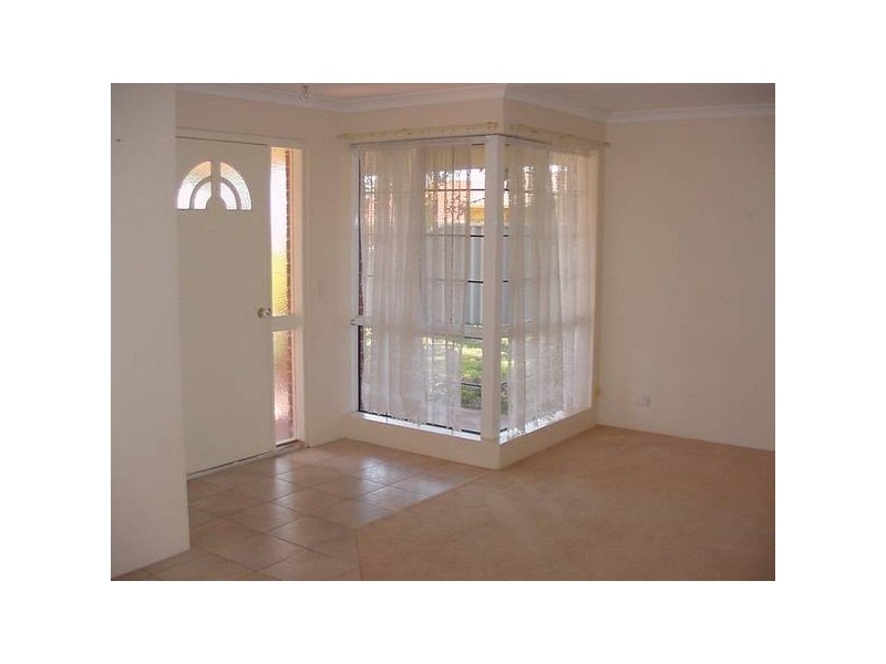 11 Emelia Place, Australind WA 6233