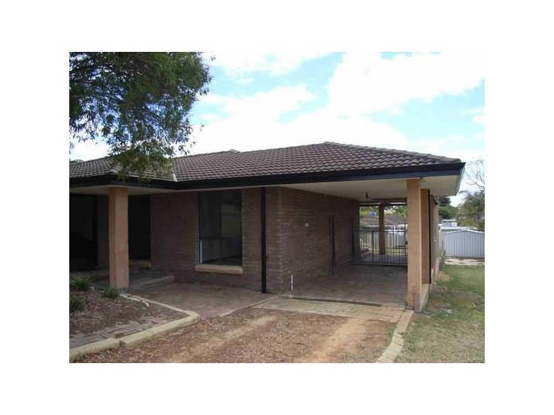 5 Hughlings Place, Australind WA 6233