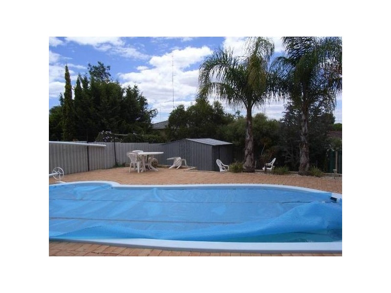 5 Hughlings Place, Australind WA 6233