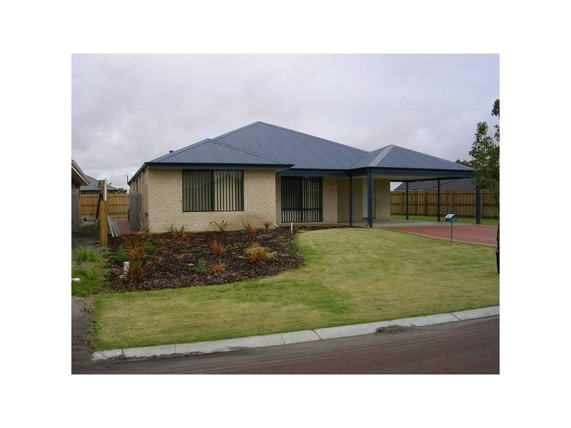 36 Burleigh Drive, Australind WA 6233