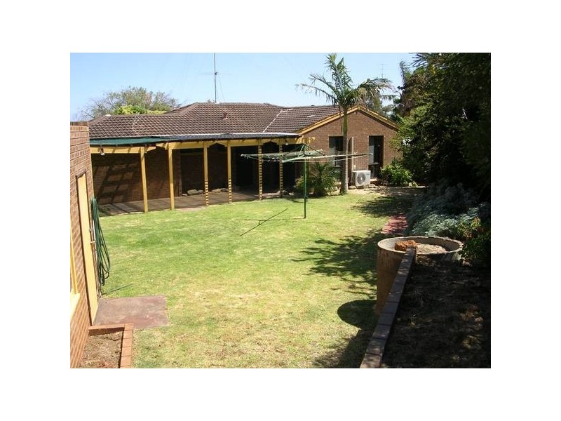 5 Sophia Place, Australind WA 6233