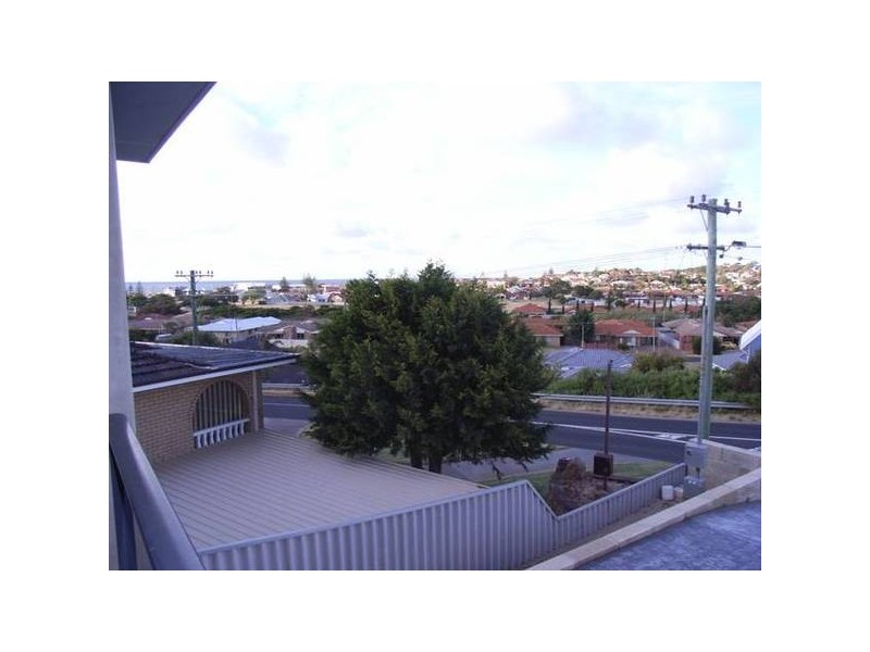 41 Hoylake Avenue, Bunbury WA 6230