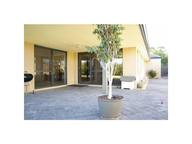 175 Norton Promenade, Dalyellup WA 6230