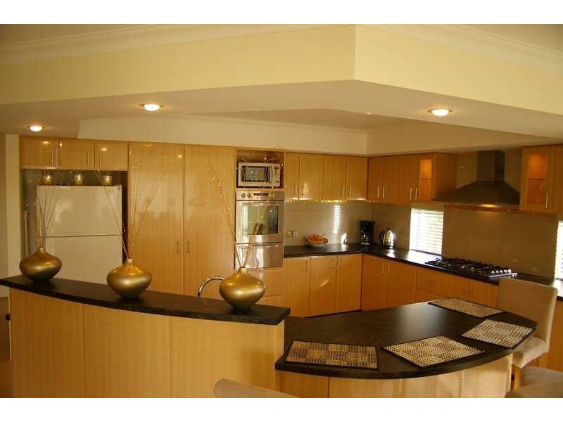 18 Sapphire Way, Dalyellup WA 6230