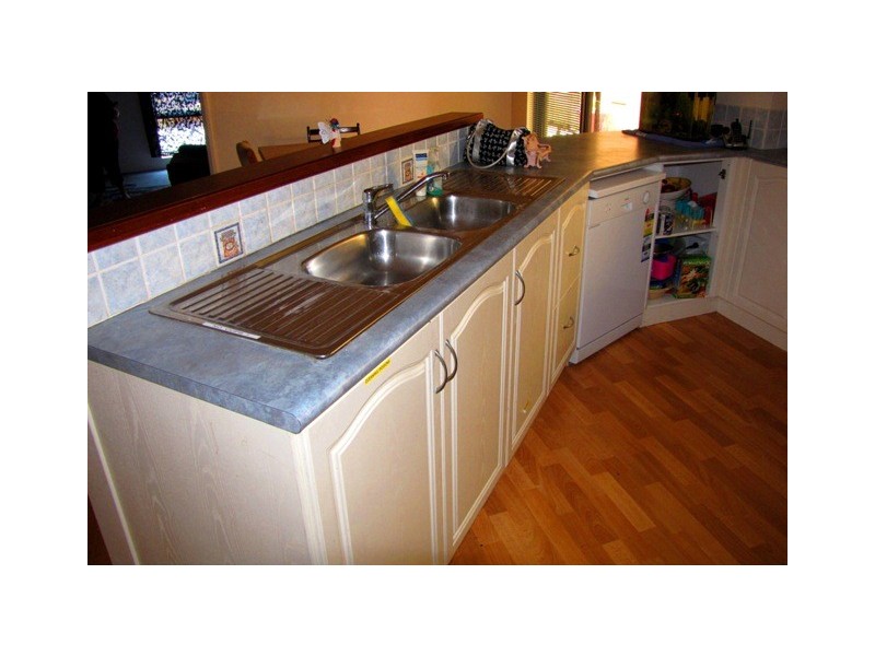 22 Janjin Road, Dalyellup WA 6230