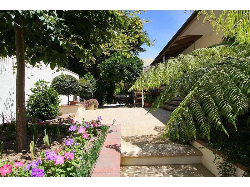 15 Douglas Street, Upwey VIC 3158