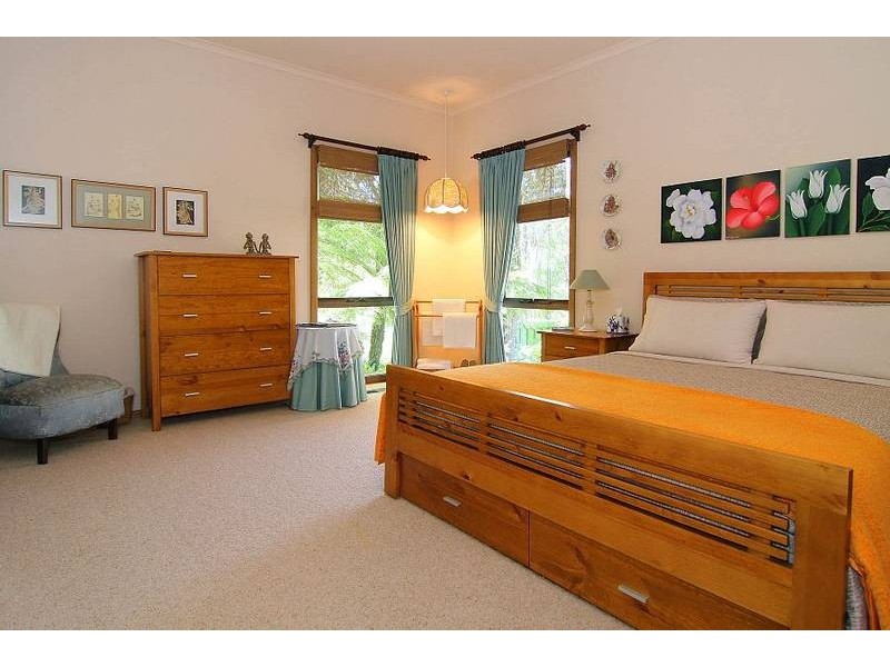 15 Douglas Street, Upwey VIC 3158