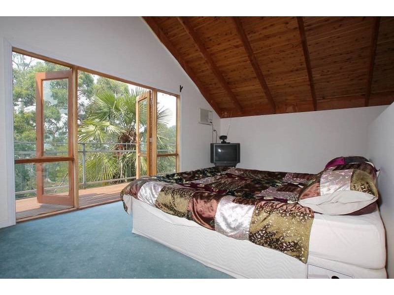 6 Eric Street, Belgrave VIC 3160