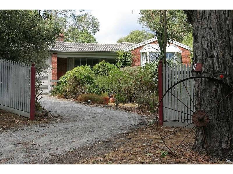 37 Maskells Hill Road, Selby VIC 3159