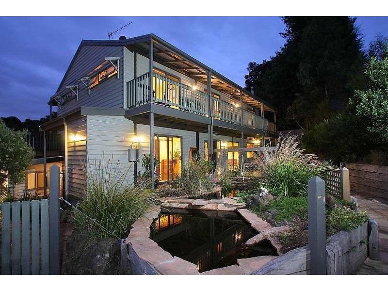 5 Batesleigh Road, Selby VIC 3159