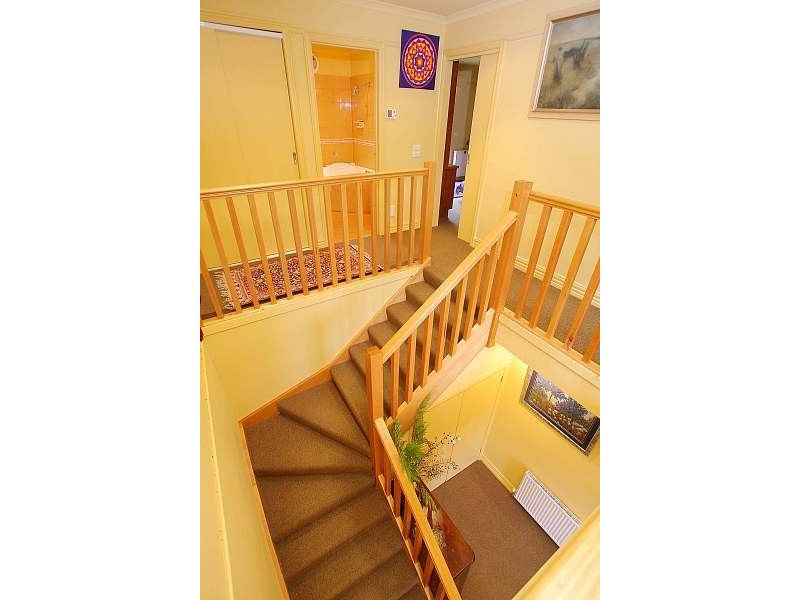 5 Batesleigh Road, Selby VIC 3159