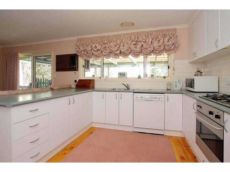 82 Hume Street, Upwey VIC 3158