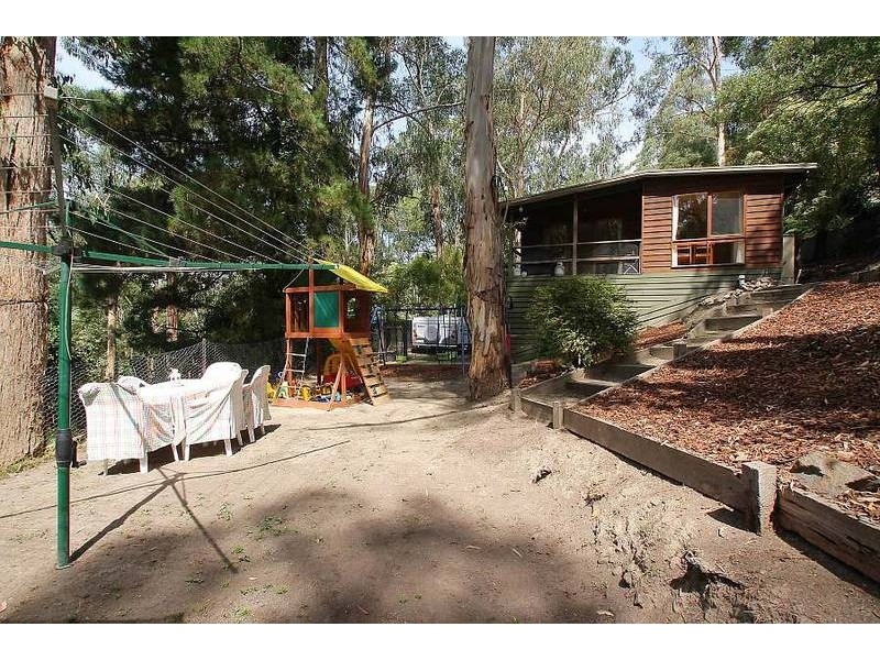 1 Leslie Street, Belgrave VIC 3160