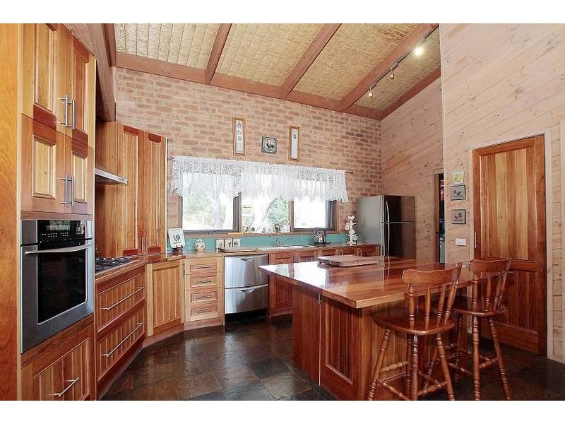 4 Mary Street, Upwey VIC 3158