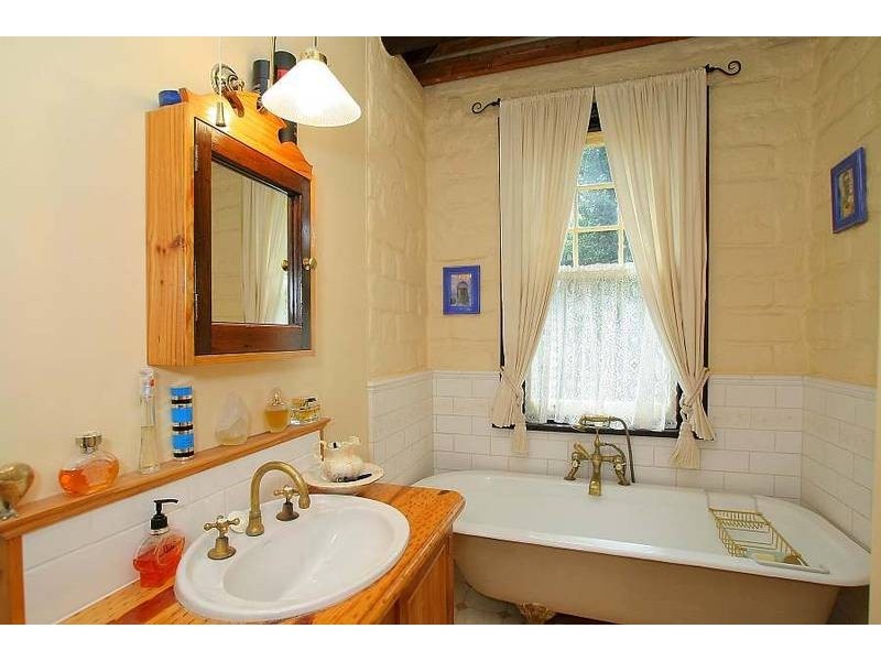 10 Kallista Emerald Road, Kallista VIC 3791