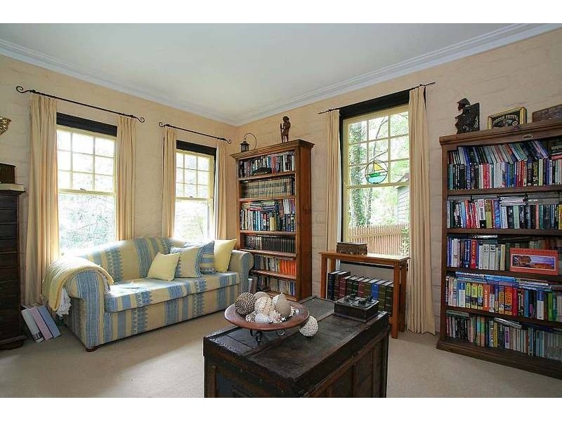 10 Kallista Emerald Road, Kallista VIC 3791