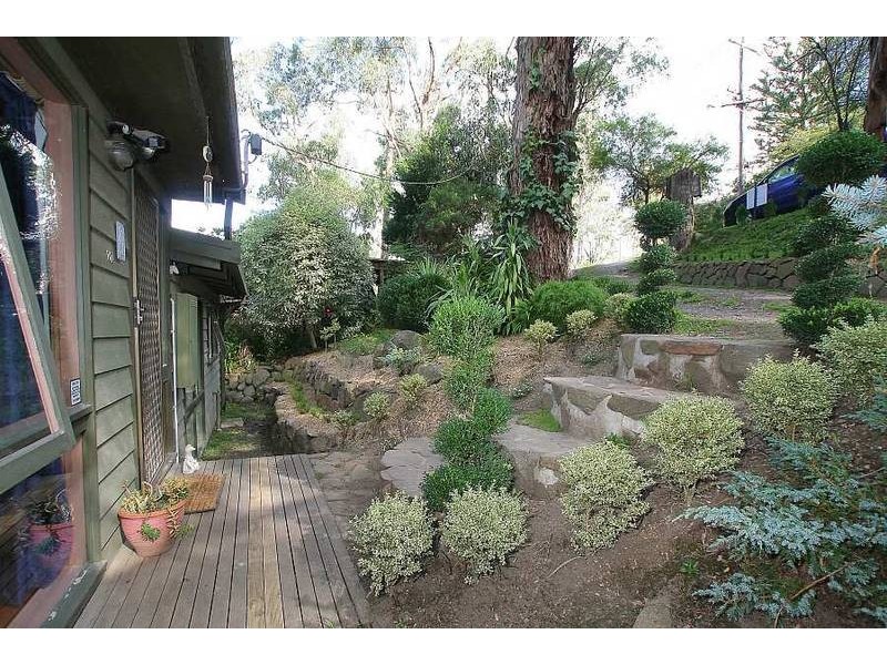 20 Old Reservoir Road, Belgrave VIC 3160