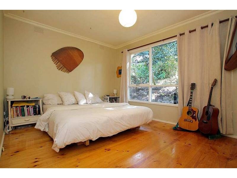 72 Temple Road, Selby VIC 3159
