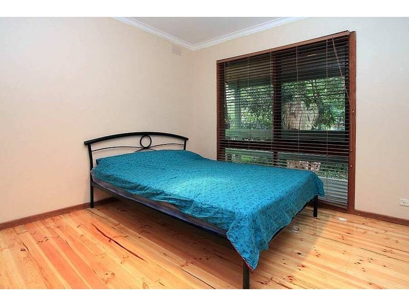 6 Licence Road, Belgrave South VIC 3160