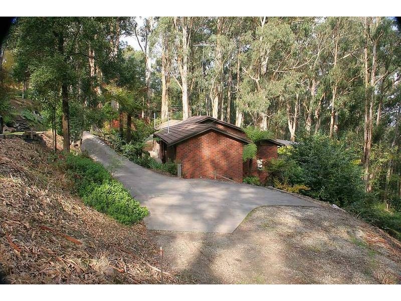 9 Grandview Grove, Menzies Creek VIC 3159