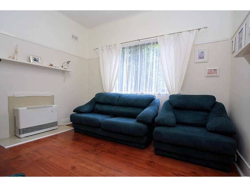 12 Thompson Road, Upwey VIC 3158