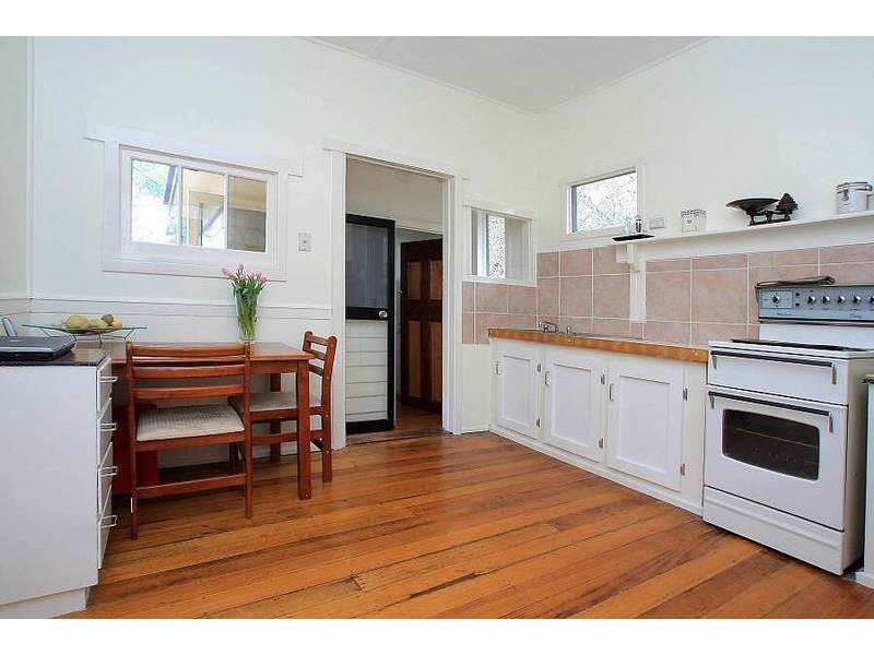 12 Thompson Road, Upwey VIC 3158