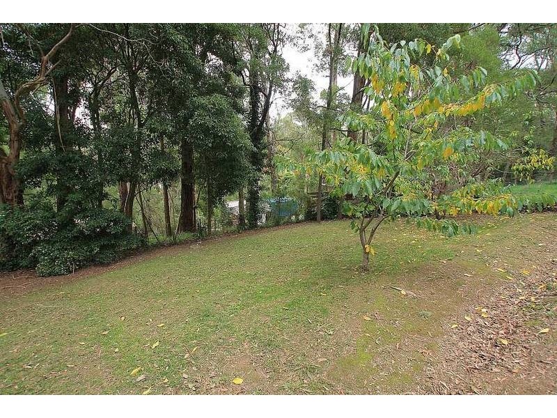 12 Thompson Road, Upwey VIC 3158