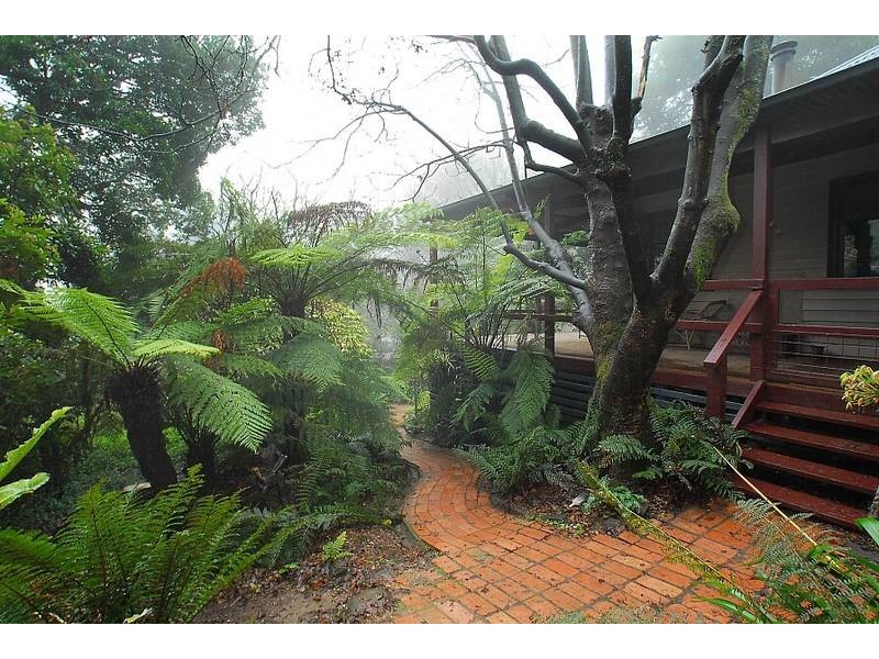 12 Cards Lane, Olinda VIC 3788