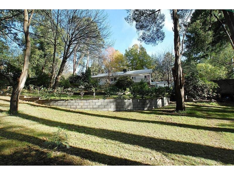 3 Panteg Road, Sassafras VIC 3787