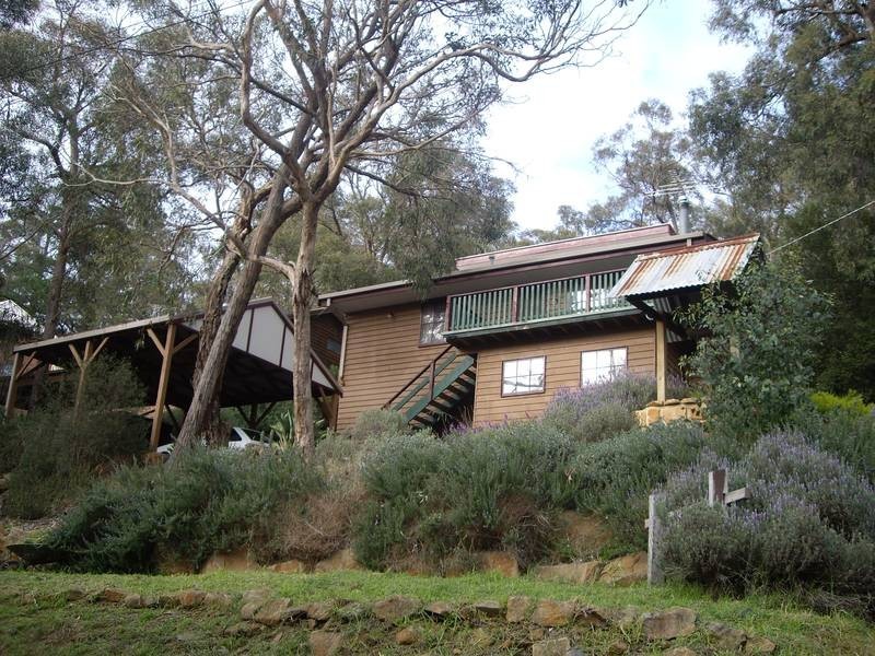 22 Wynette Avenue, Upper Ferntree Gully VIC 3156