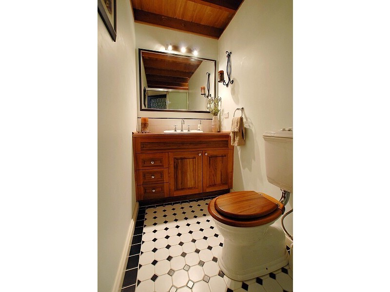 21 Thompson Road, Upwey VIC 3158