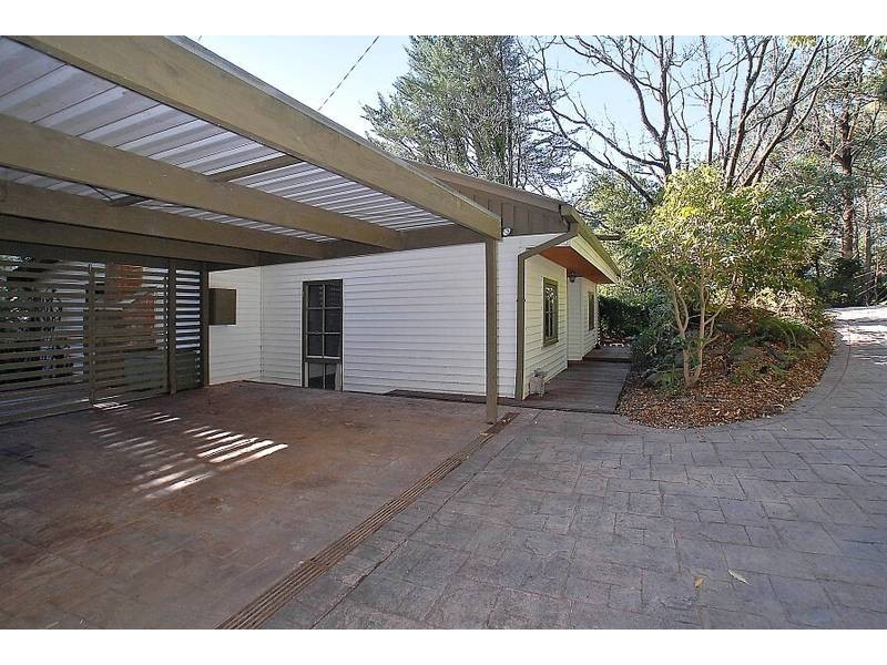 6 Nicholson Street, Olinda VIC 3788