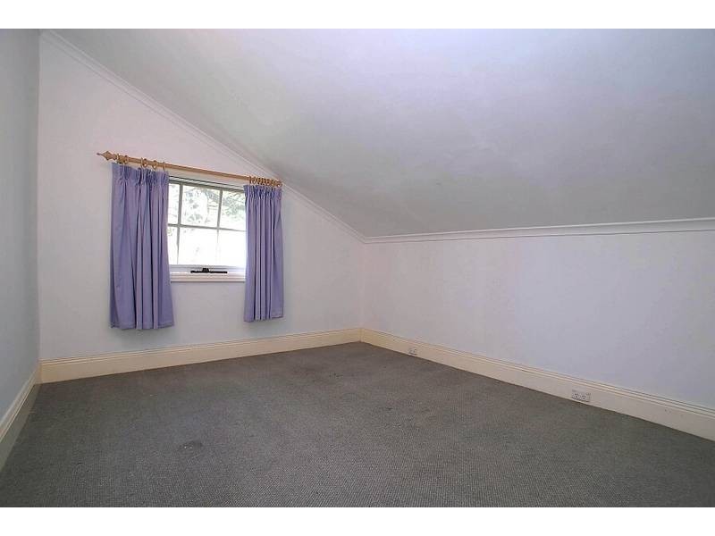 6 Nicholson Street, Olinda VIC 3788