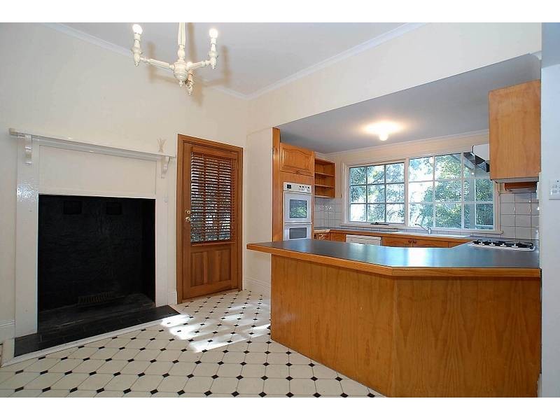 6 Nicholson Street, Olinda VIC 3788