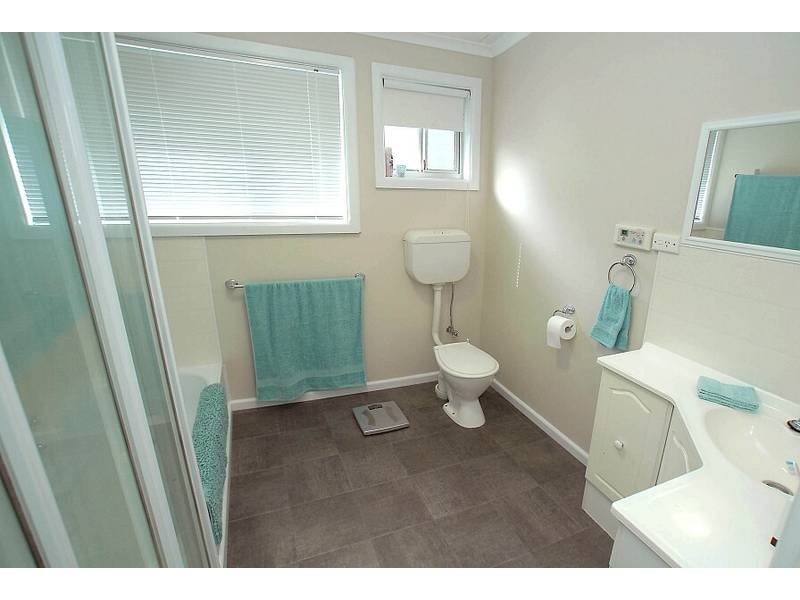 112 Alexander Avenue, Upwey VIC 3158