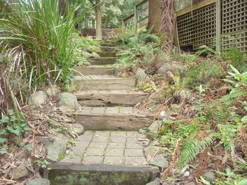 4 Warwick Road, Olinda VIC 3788