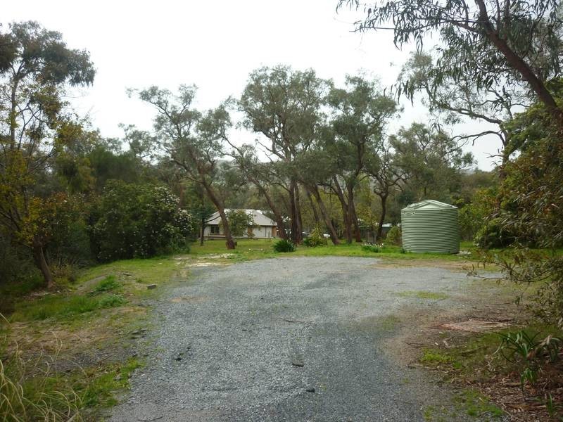 37 Courtneys Road, Belgrave South VIC 3160