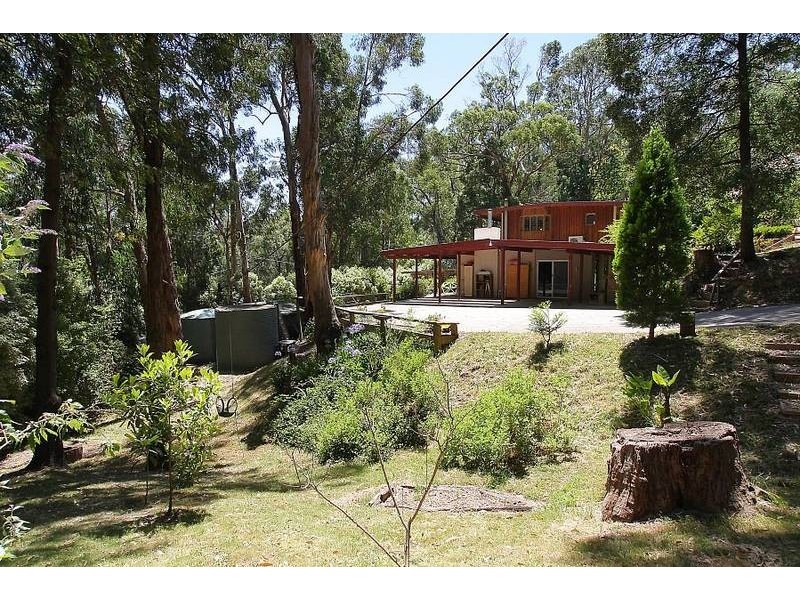 3 Johns Road, Selby VIC 3159