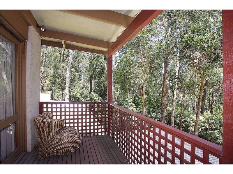 3 Johns Road, Selby VIC 3159
