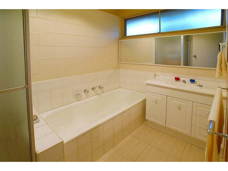 4 Church Road, Menzies Creek VIC 3159