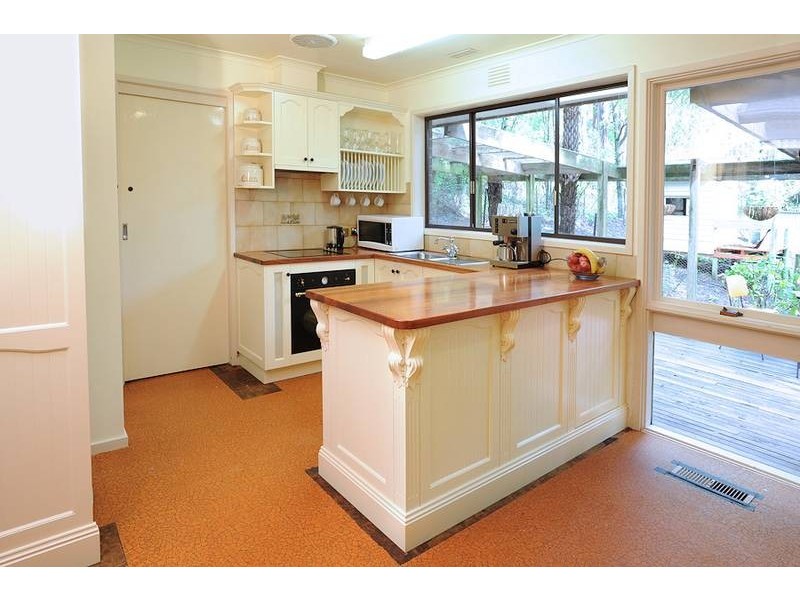 8 Colston Avenue, Sherbrooke VIC 3789