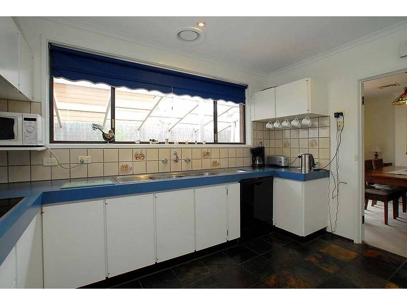 34 Forest Park Road, Upwey VIC 3158